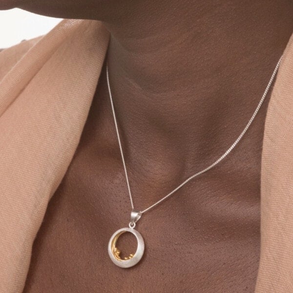 Royal Mile Silver - hand crafted brushed sterling silver ocean wave pendant with 18ct gold