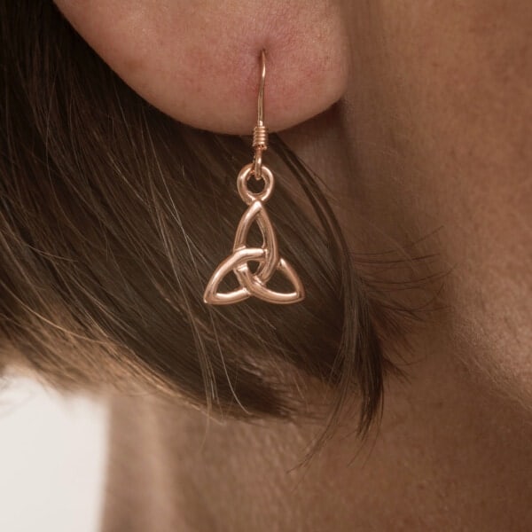 Royal Mile Silver - rose gold triquetra earring