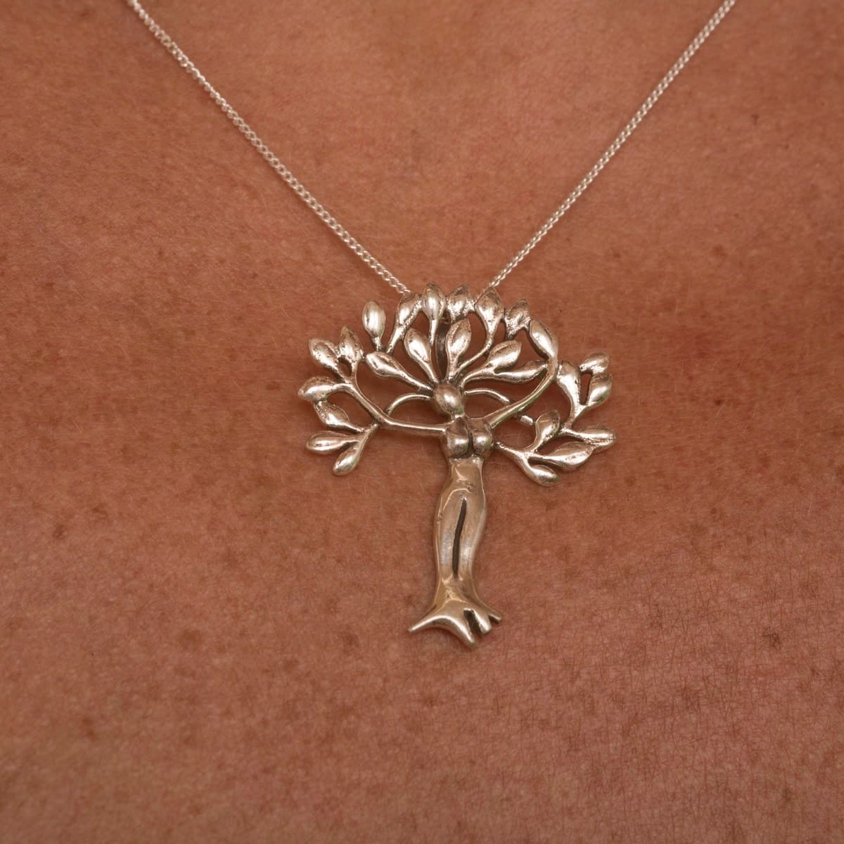 Stellar Rose Silver Necklace with Tree Pendant 72000 main image 0