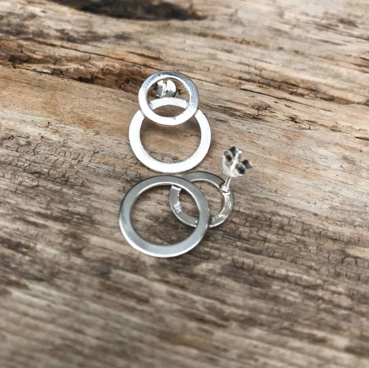 Royal Mile Silver - brushed and high polish double circle stud