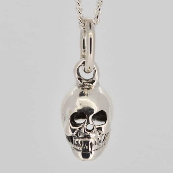 royal mile silver - silver skull necklace