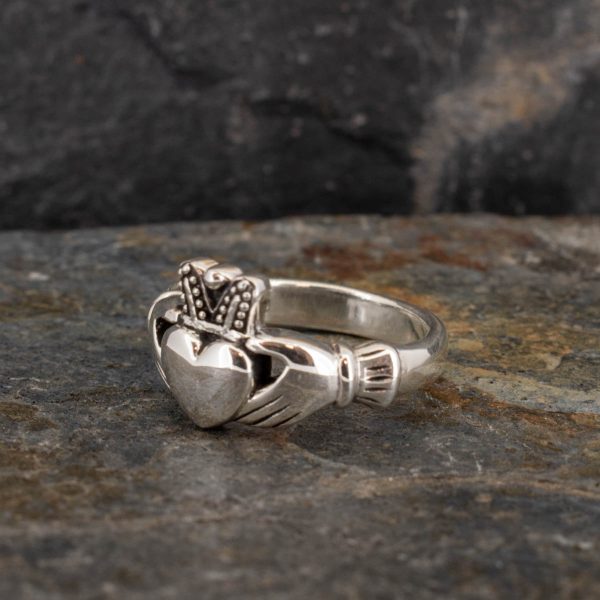 Royal Mile Silver - mens silver Claddagh ring