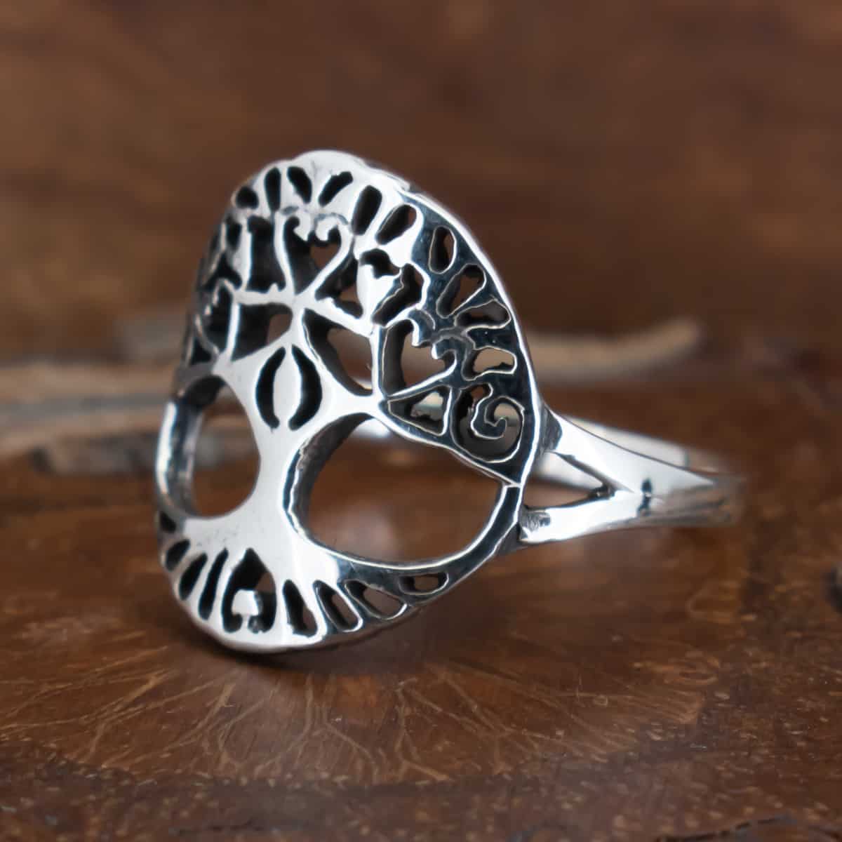 Royal Mile Silver - Sterling Silver Tree Lady ring